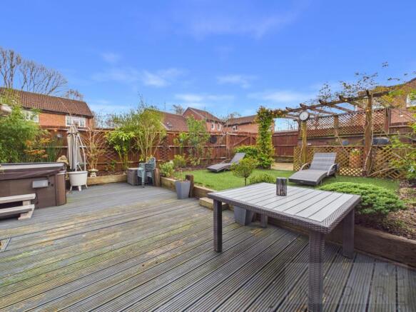 3 bed property, in St. Helier Close, £360,000