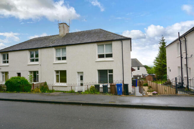 2 bed property, in 3 Cassillis Terrace, £40,000