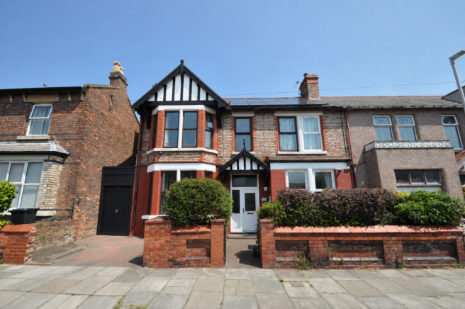8 bed property, in Grosvenor Street, £350,000