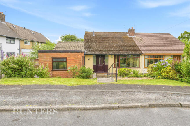 3 bed property, in Birch Mount, £230,000