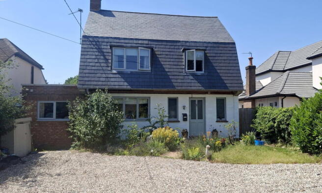 3 bed property, in Dimmocks Lane, £1,000,000