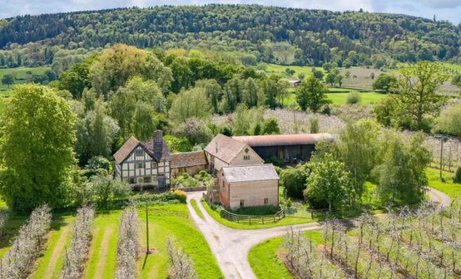 5 bed property, in Moccas, £1,250,000
