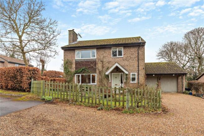 3 bed property, in The Dell, £640,000