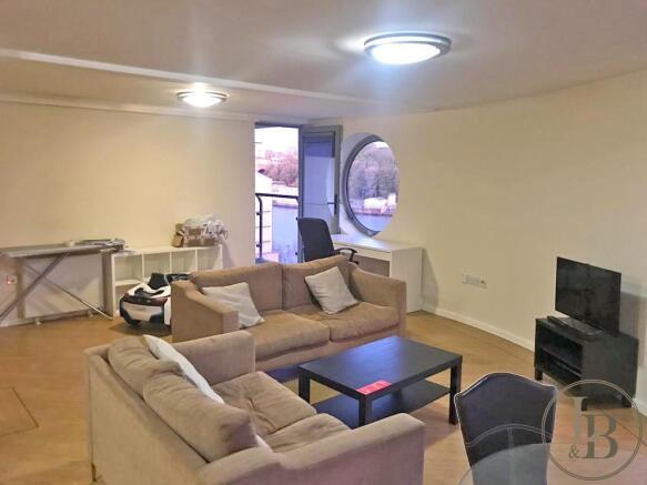4 bed property, in Newcastlle, £385,000