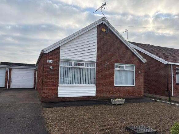 2 bed property, in Well Lane, £230,000