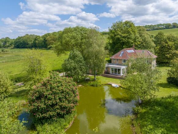 6 bed property, in The Old Rectory, £1,300,000