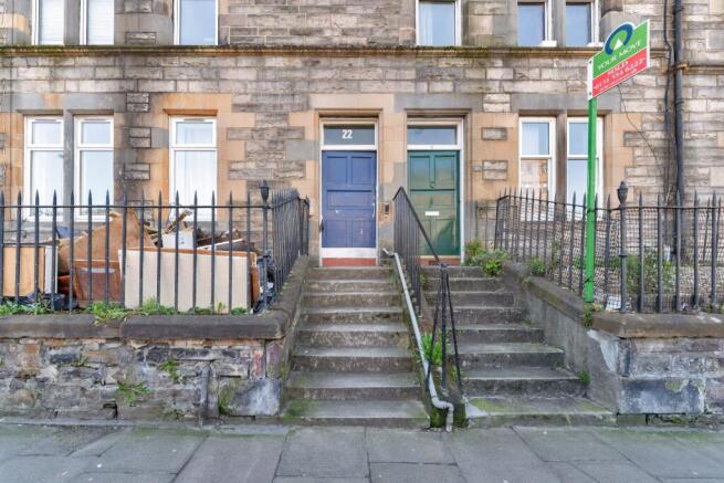 3 bed property, in Parsons Green Terrace, £249,999