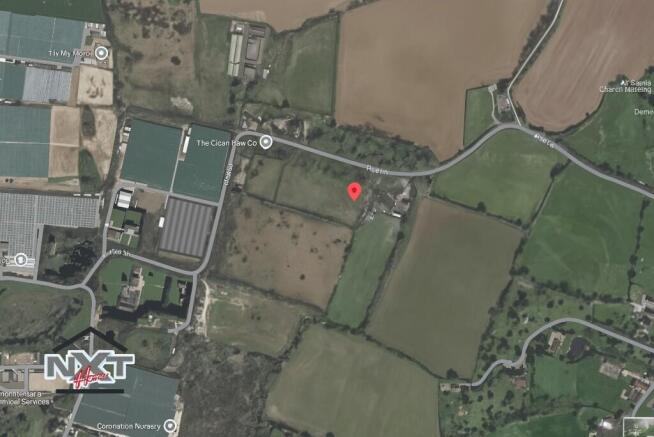 Land, in Hoe Lane, £249,995