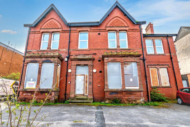 12 bed property, in Hornby Road, £265,000