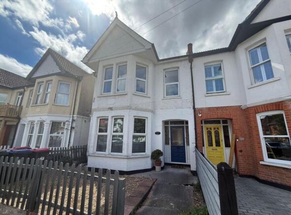 Land, in Freeholds, £1,000