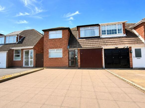 4 bed property, in Ventnor Road, £375,000