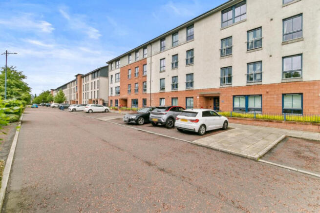 2 bed property, in Kilbride Terrace, £170,000