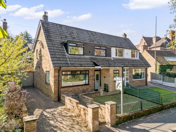 3 bed property, in Alexandra Road, £475,000