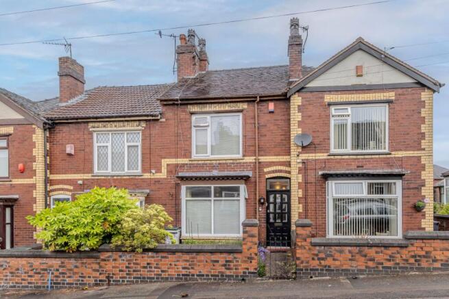 3 bed property, in Louise Street, £100,000