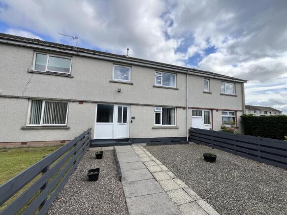 3 bed property, in Wyvis Place, £140,000