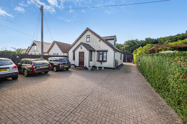 4 bed property, in The Street, £495,000