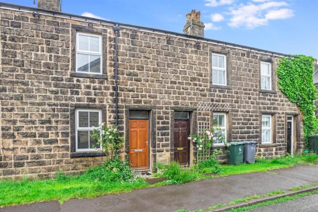 2 bed property, in Maria Street, £199,950