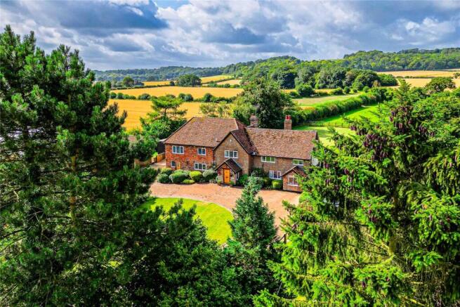 4 bed property, in Main Road North, £1,500,000