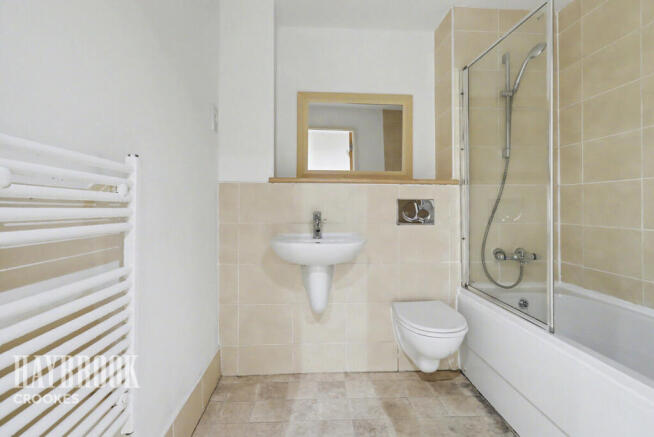 1 bed property, in Furnival Street, £95,000