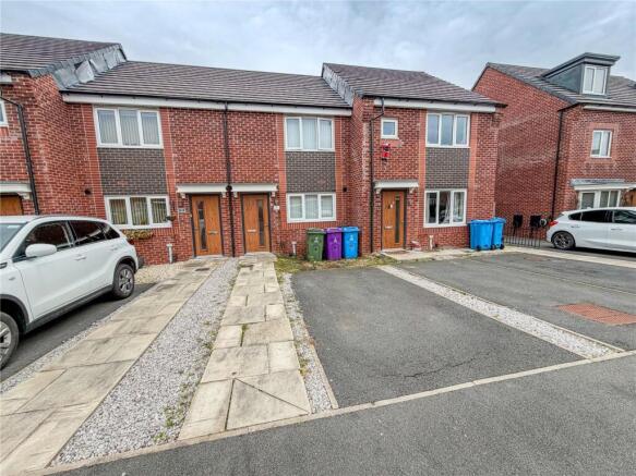 2 bed property, in Caddick Street, £150,000