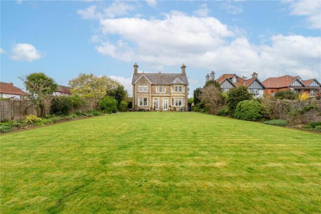 5 bed property, in Five Bedroom Detached Victorian House in Wells, £1,200,000