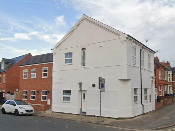 7 bed property, in Bruce Street, £600,000