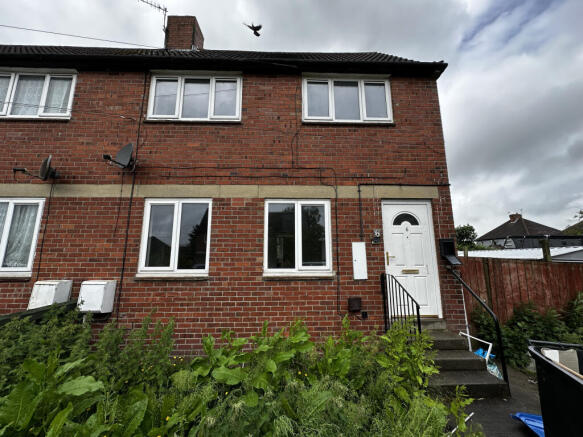 2 bed property, in 6 May Crescent, £35,000