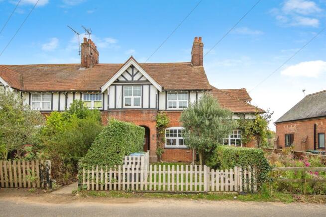 3 bed property, in Fern Terrace, £240,000