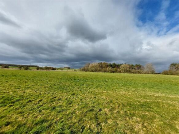 Land, in West Auckland, £199,950