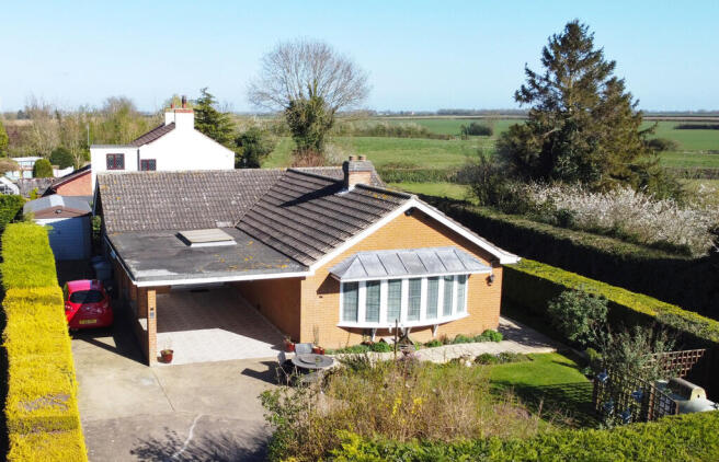 3 bed property, in Mallan, £325,000