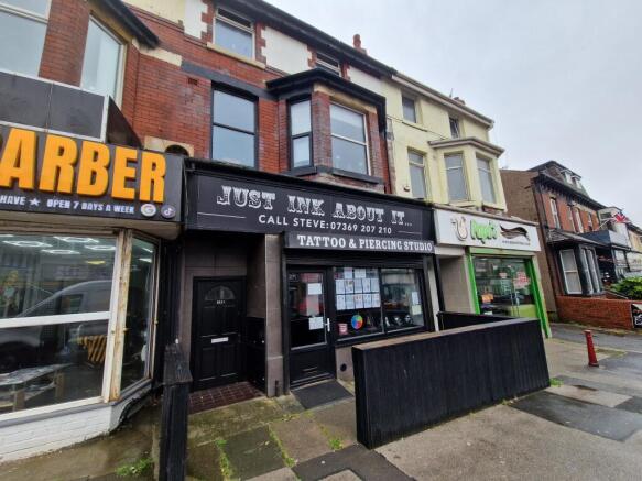 3 bed property, in Dickson Road, £115,000