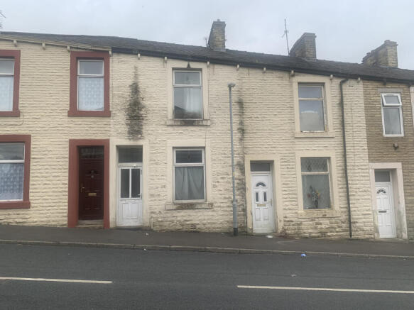 2 bed property, in 80 Edleston Street, £15,000