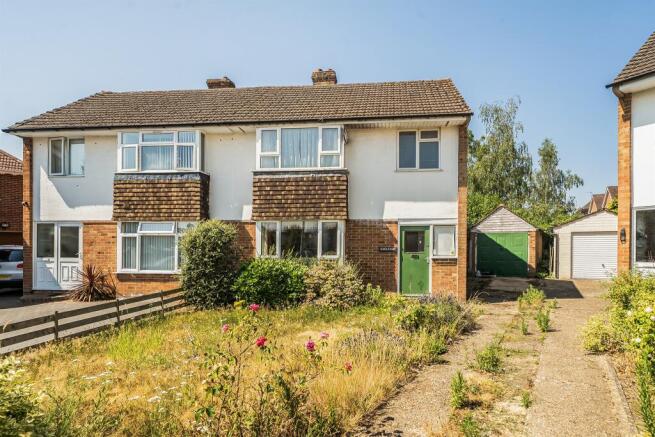 3 bed property, in Laggan Road, £375,000
