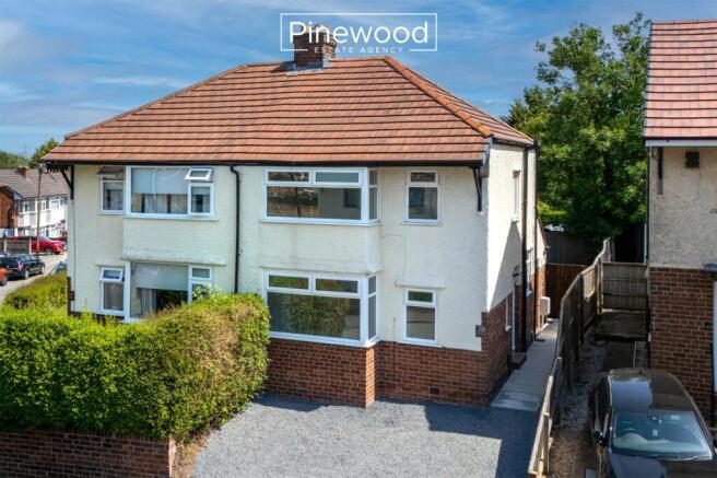 3 bed property, in Henley Avenue, £150,000