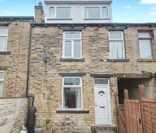 3 bed property, in 42 Oddy Street, £30,000