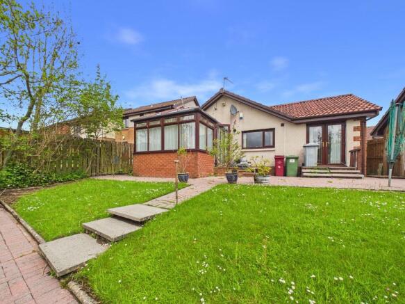 3 bed property, in Grampian Drive, £285,000