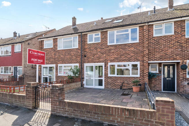 4 bed property, in Burbidge Road, £475,000