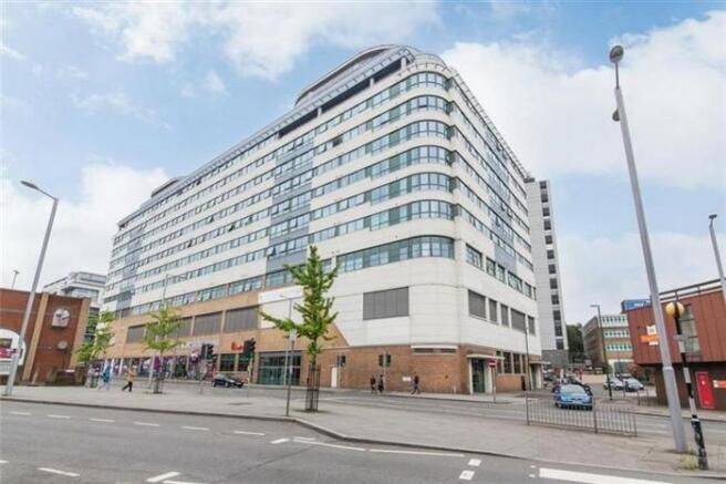 1 bed property, in Huntingdon Street, £85,000