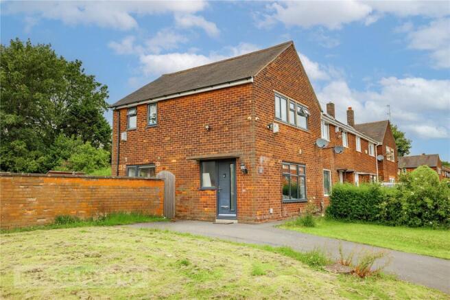 3 bed property, in Alt Lane, £240,000