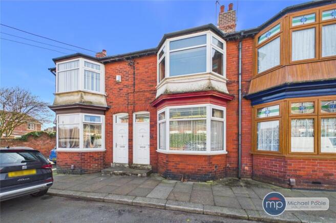 2 bed property, in Scarborough Street, £60,000