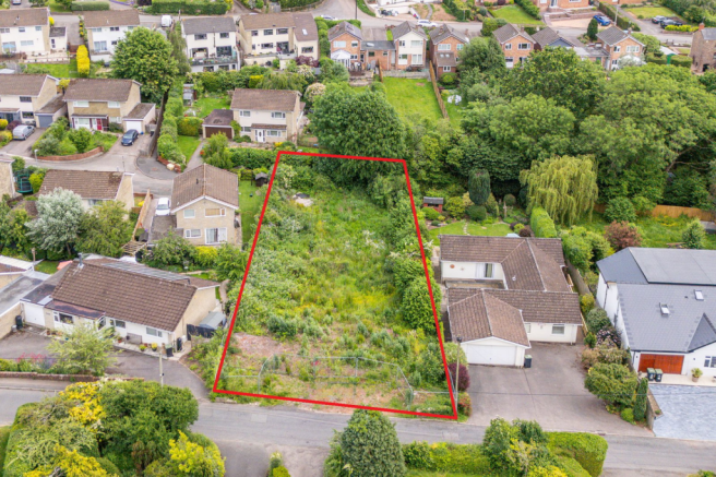 Land, in Beaufort Road, £300,000