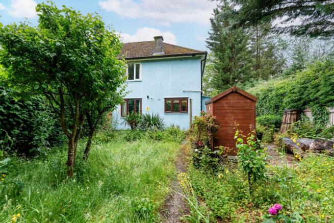 3 bed property, in Borrowmead Road, £375,000