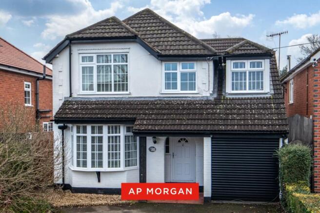 4 bed property, in Wildmoor Lane, £450,000