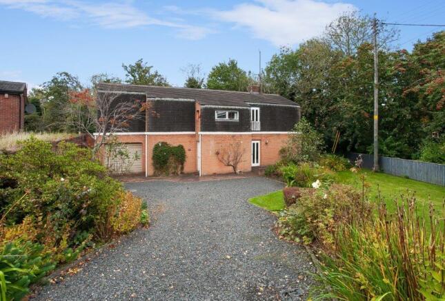 4 bed property, in Edenvale Park, £289,950