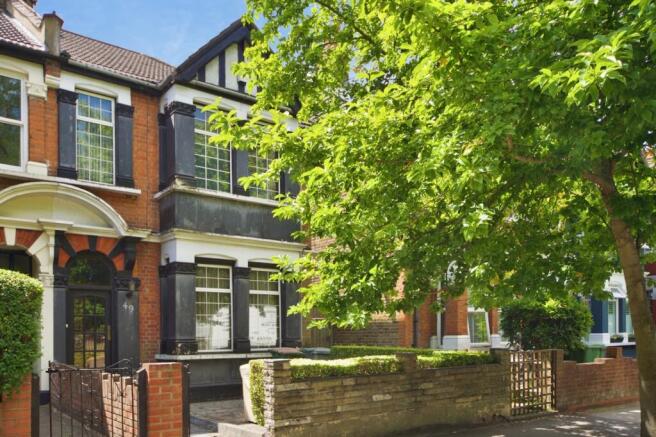 3 bed property, in Rancliffe Road, £525,000