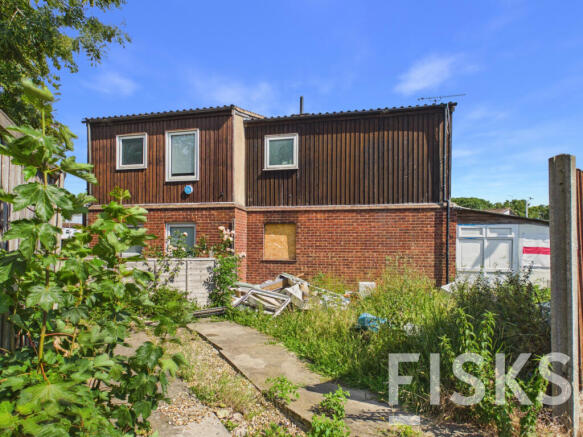 1 bed property, in Daltons Fen, £170,000