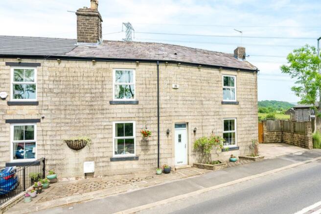 3 bed property, in Bolton Road, £500,000