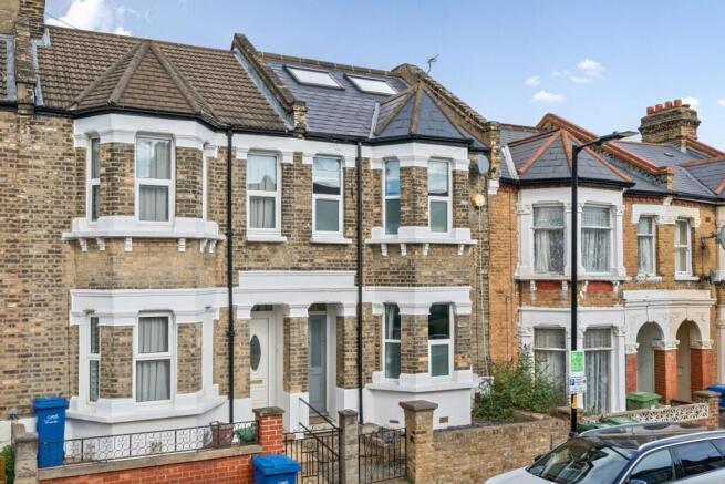 5 bed property, in Zenoria Street, £1,200,000