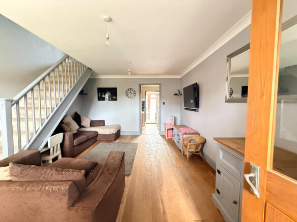 2 bed property, in High View Drive, £220,000