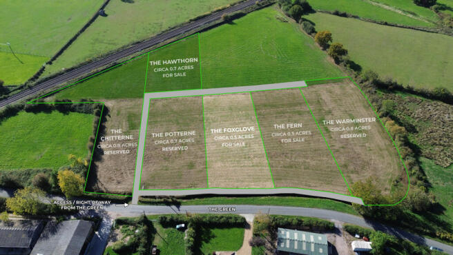 Land, in The Foxglove, £9,000